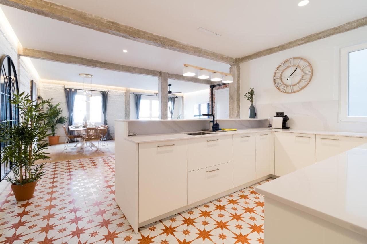 Amplio Y Moderno Con Tarima Refrescante By Staynnapartments Apartament *