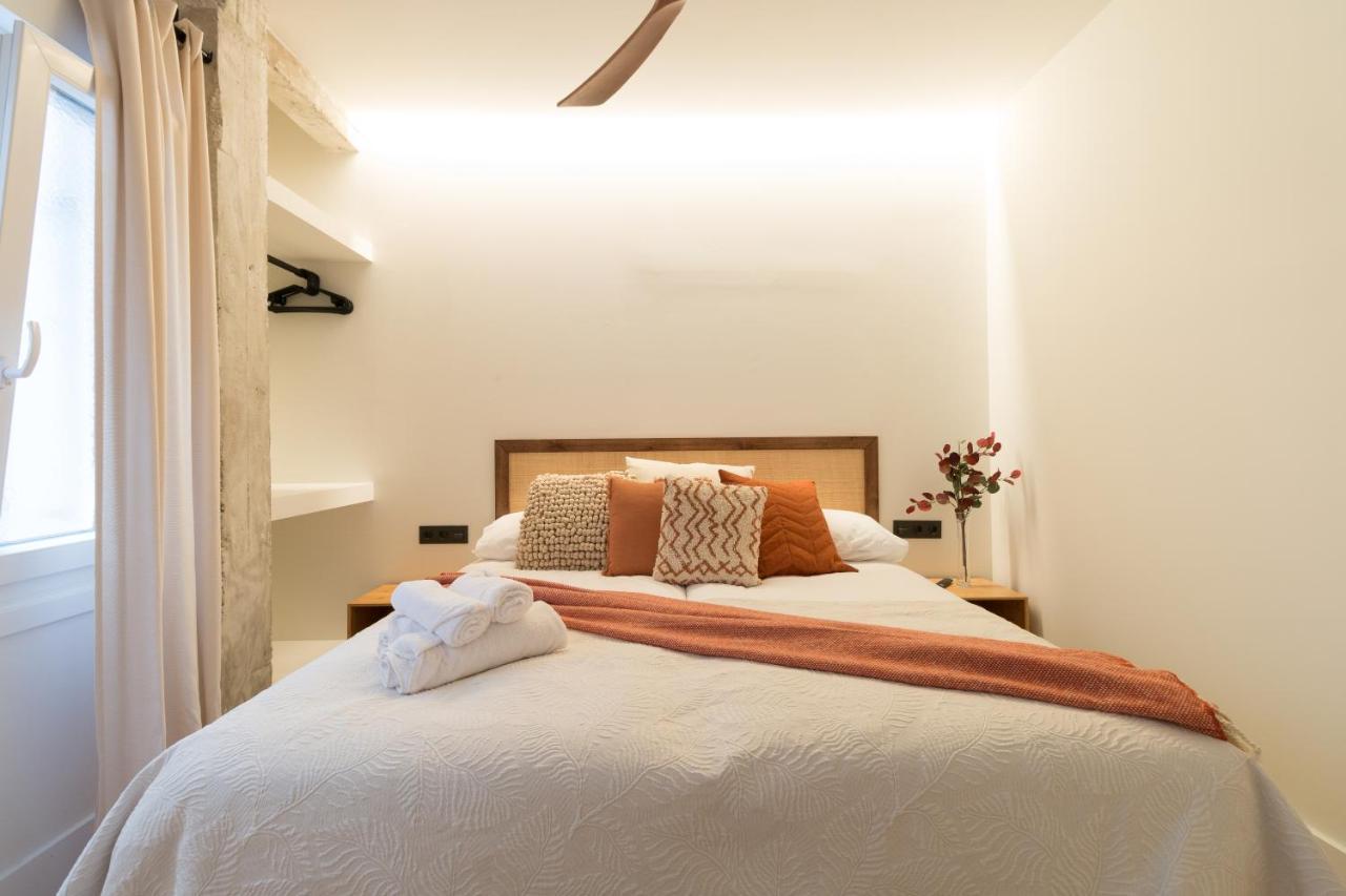 Apartament Amplio Y Moderno Con Tarima Refrescante By Staynnapartments *